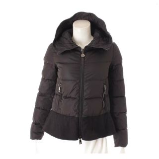 モンクレール(MONCLER)のMONCLER モンクレール♡ NESEA♡ショートコート(ダウンコート)