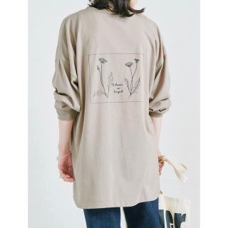 新品☆フラワープリントロンＴ(Tシャツ(長袖/七分))