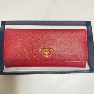 プラダ(PRADA)の【正規品】PRADA 長財布 赤(財布)