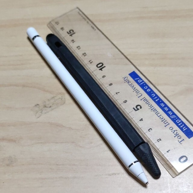 Apple Pencil シリコンカバー 黒 第2世代 専用 先端キャップ付き