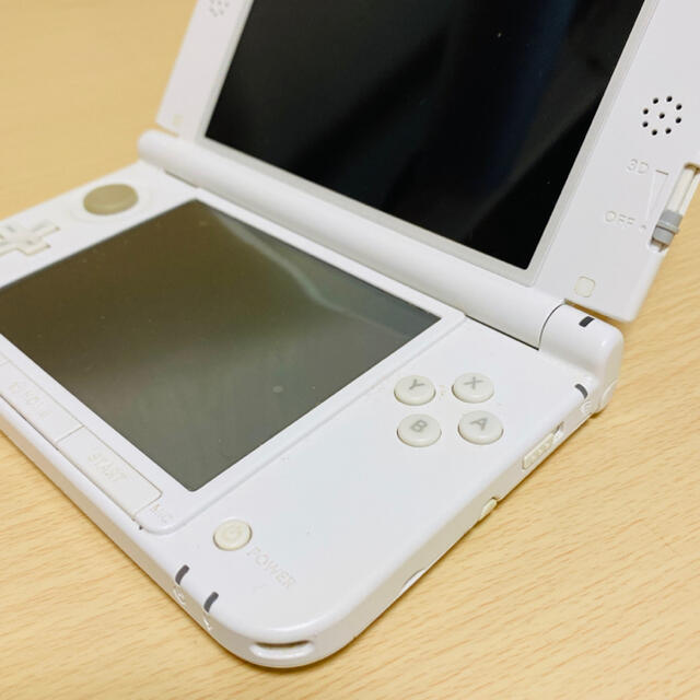 Nintendo ニンテンドー3DS LL ホワイト 本体 3DSソフト 10本 4