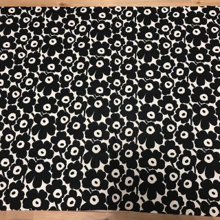 マリメッコ(marimekko)のご専用　新作　新品　マリメッコ　ウニッコ　生地(生地/糸)