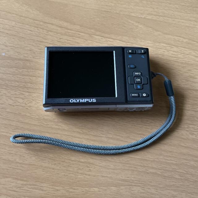 OLYMPUS(オリンパス)のデジカメOLYMPUS FE47 スマホ/家電/カメラのカメラ(コンパクトデジタルカメラ)の商品写真