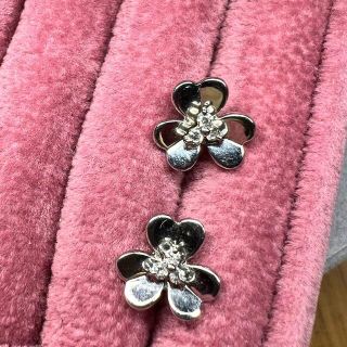 プラチナ900 フラワーピアス(ピアス)