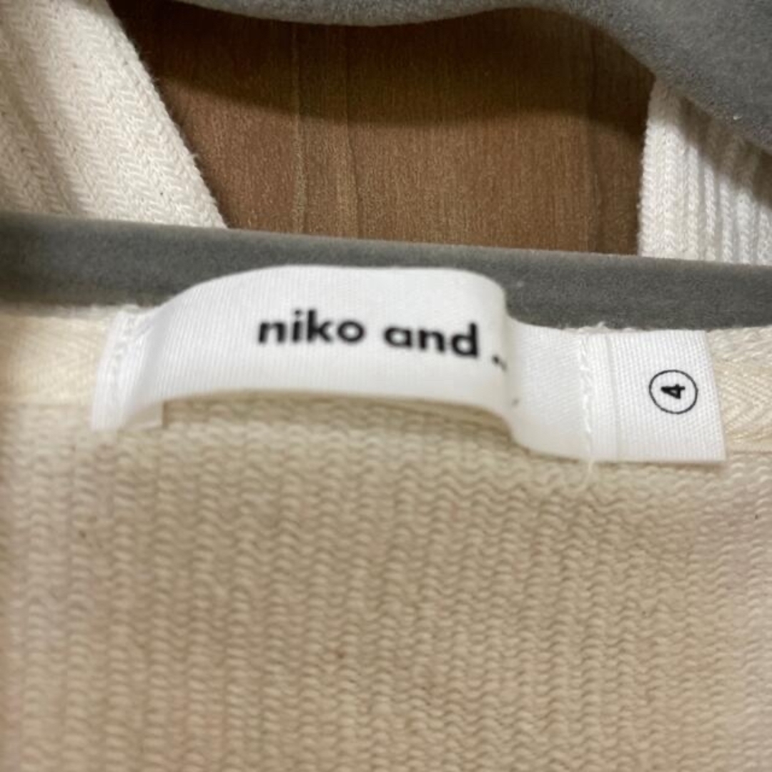 niko and...(ニコアンド)のnikoand マリンゆるパーカー レディースのトップス(パーカー)の商品写真