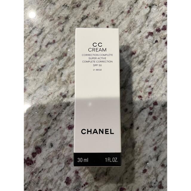 CHANEL(シャネル)のMUTUKO様専用未使用シャネル CC クリーム N 21 ベージュ コスメ/美容のベースメイク/化粧品(CCクリーム)の商品写真