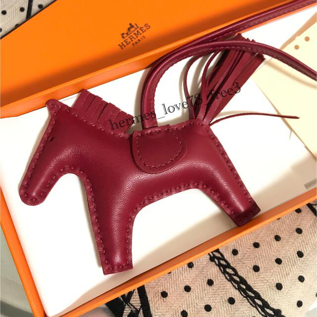 新品未使用 エルメス ロデオチャームpm ソールビー 単色ロデオ ルビー