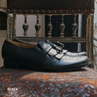 ショセ(chausser)のchausser ショセ  ブラック フリンジタッセルローファー(ローファー/革靴)