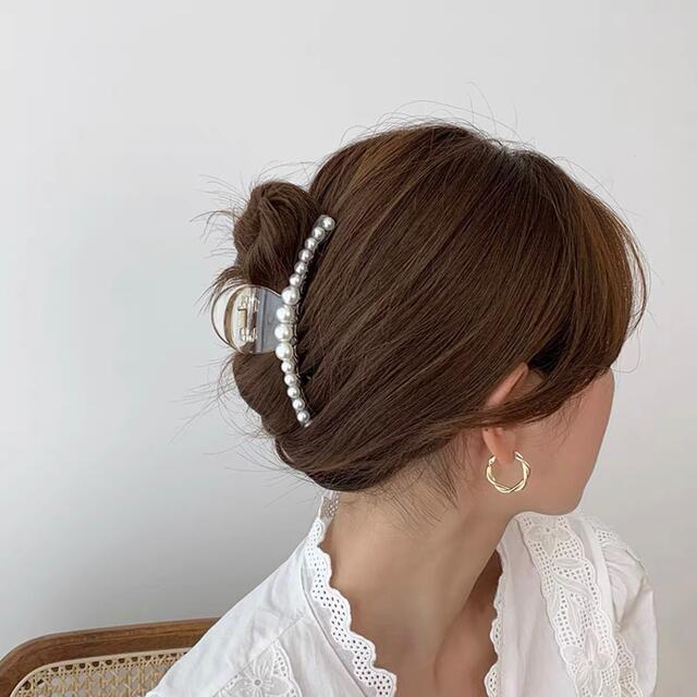 【新品未使用】韓国 パール ヘアクリップ ヘアバレッタ♡♡9.5cm♡♡#31 レディースのヘアアクセサリー(バレッタ/ヘアクリップ)の商品写真