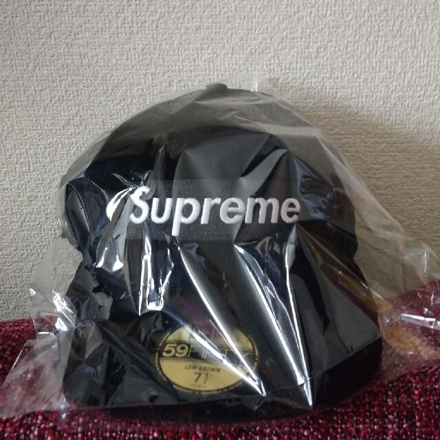 キャップ【新品】supreme x NEW ERA Corduroy Box Logo