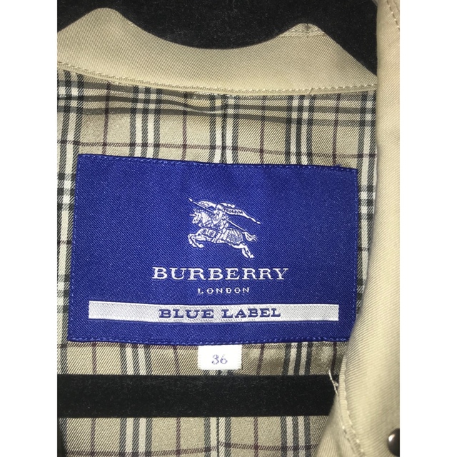 BURBERRY BLUE LABEL(バーバリーブルーレーベル)のバーバリーブルーレーベル　トレンチコート レディースのジャケット/アウター(トレンチコート)の商品写真