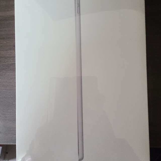 高評価の贈り物 アップル - Apple iPad シルバー(フィルム、ケース付) 64GB WiFi 第9世代 タブレット