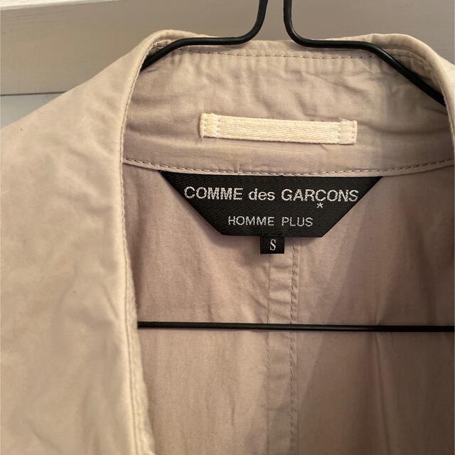 COMME des GARCONS HOMME PLUS(コムデギャルソンオムプリュス)の色褪せあり＊COMME DES GARÇONS HOMME スプリングコート メンズのジャケット/アウター(トレンチコート)の商品写真