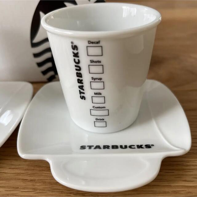 Starbucks Coffee(スターバックスコーヒー)のスターバックス マグカップ　デミタス&プレートセット　日本製 インテリア/住まい/日用品のキッチン/食器(グラス/カップ)の商品写真