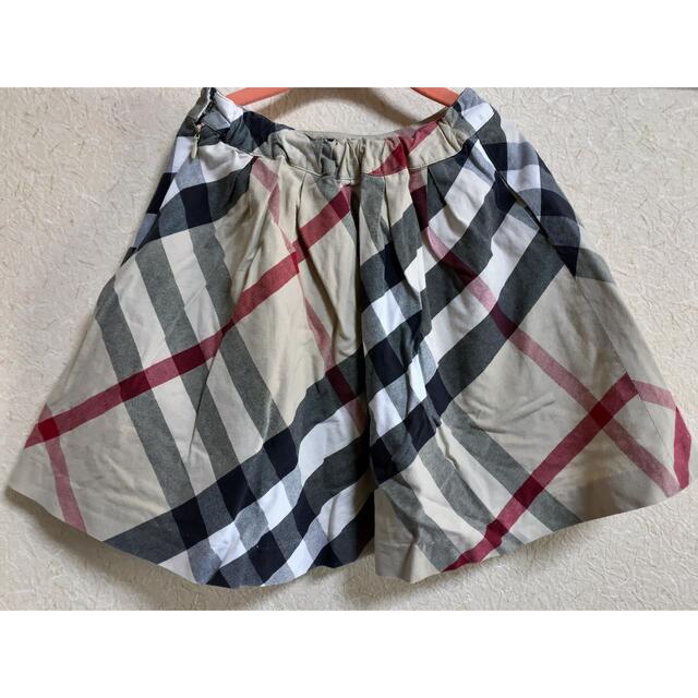 BURBERRY(バーバリー)のバーバリー スカート 130cm キッズ/ベビー/マタニティのキッズ服女の子用(90cm~)(スカート)の商品写真