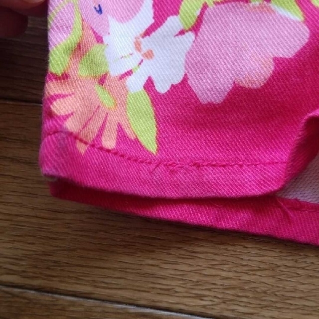 babyGAP(ベビーギャップ)のbabyGap ショートパンツ 90 キッズ/ベビー/マタニティのキッズ服女の子用(90cm~)(パンツ/スパッツ)の商品写真