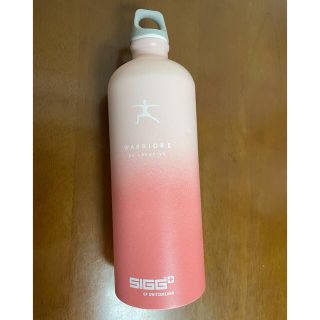 シグ(SIGG)のLAVA 15周年限定デザインSIGG×sukala 水素水ボトル(ヨガ)