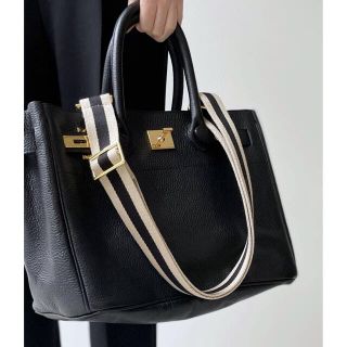 アパルトモンドゥーズィエムクラス(L'Appartement DEUXIEME CLASSE)の極美品⭐️L'Appartement Border belt ナチュラルA(その他)