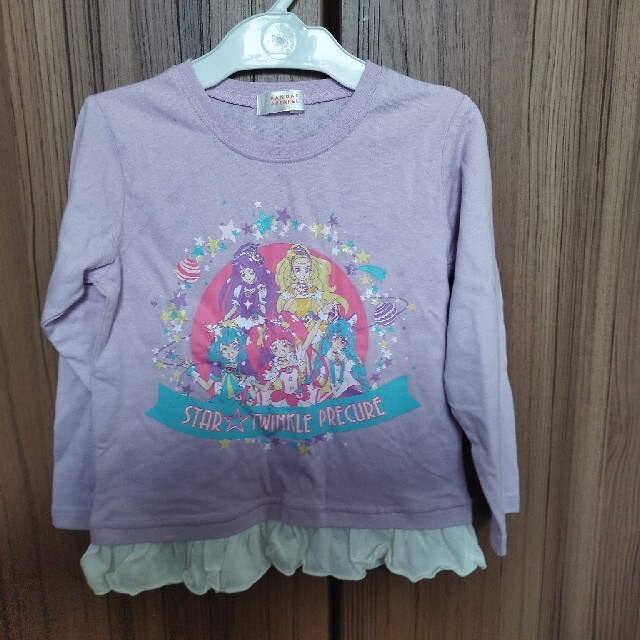 BANDAI(バンダイ)の110　プリキュア　ロンＴ キッズ/ベビー/マタニティのキッズ服女の子用(90cm~)(Tシャツ/カットソー)の商品写真