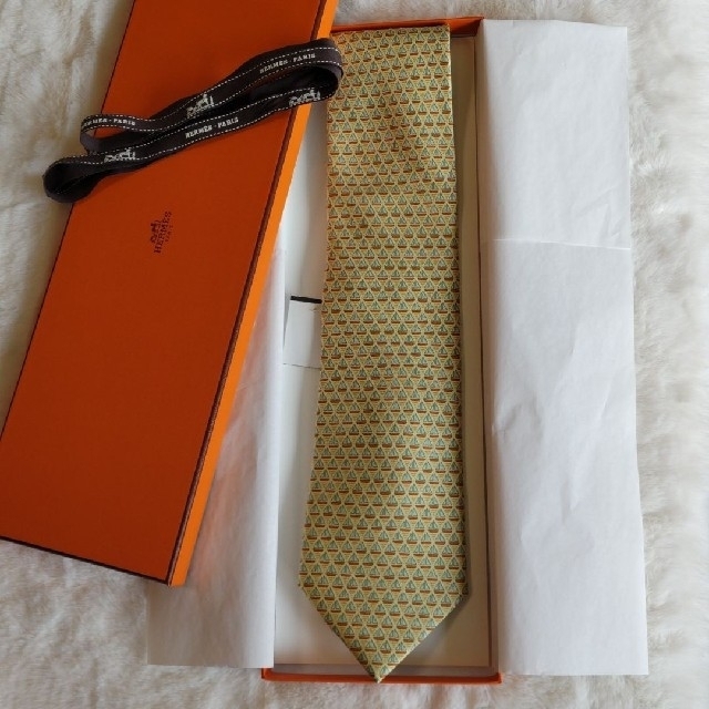 新品【HERMES】エルメス　ネクタイ　タグ付き