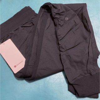 ルルレモン(lululemon)のルルレモン　人気のジョガーパンツ黒サイズ8(ヨガ)