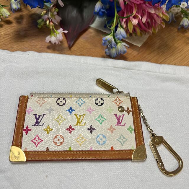 LOUIS VUITTON - LOUIS VUITTONキーホルダーの+