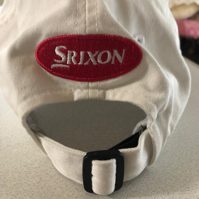 Srixon(スリクソン)のスリクソン　ゴルフキャップ　レディース　 スポーツ/アウトドアのゴルフ(その他)の商品写真