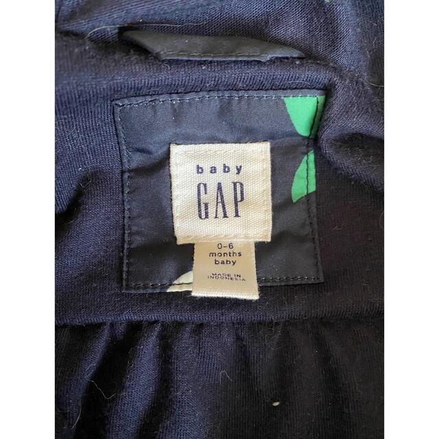 babyGAP(ベビーギャップ)のナイロンジャケット キッズ/ベビー/マタニティのベビー服(~85cm)(ジャケット/コート)の商品写真