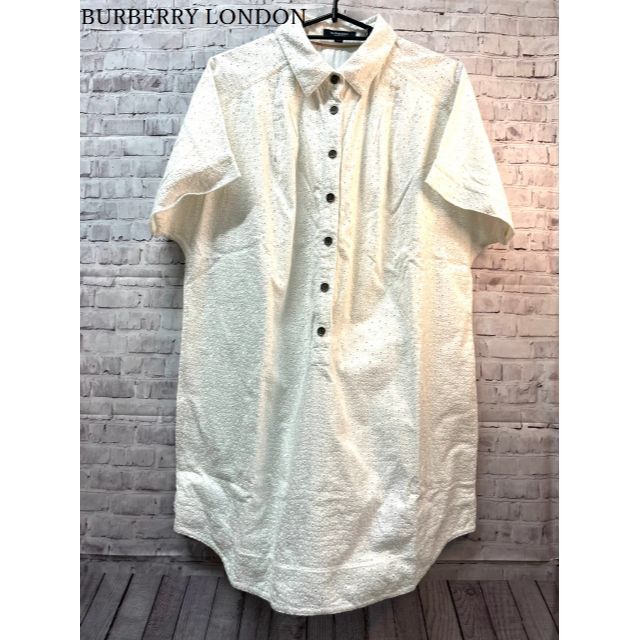 BURBERRY(バーバリー)のBURBERRY LONDON レディース　レースチュニック　裏地　46 レディースのトップス(チュニック)の商品写真