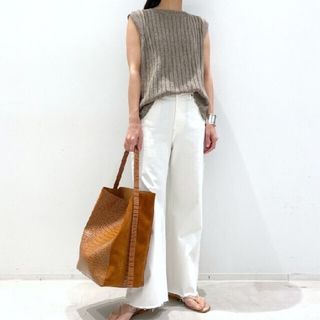 アパルトモンドゥーズィエムクラス(L'Appartement DEUXIEME CLASSE)のはなぽん様専用　新品 28 SLVRLAKE WIDE CROP Denim(デニム/ジーンズ)