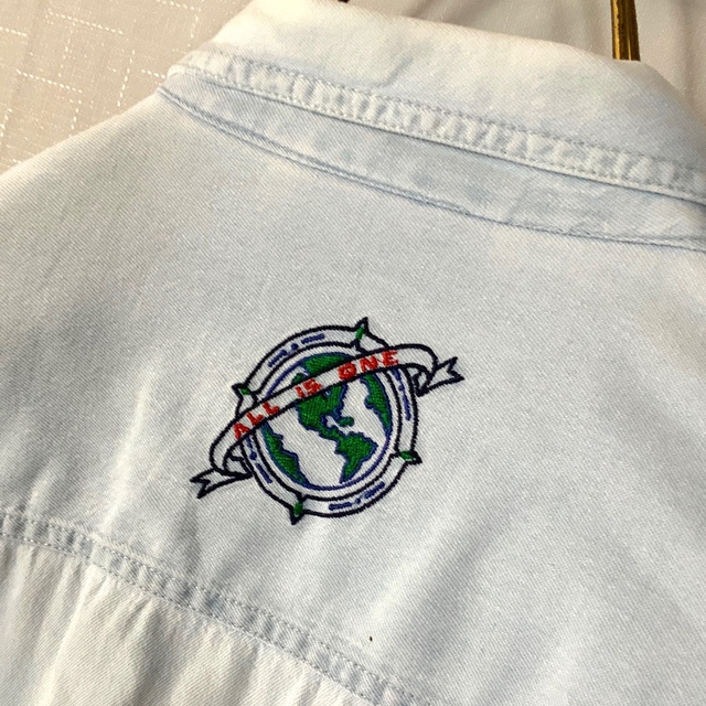 希少 ' デニムシャツ 刺繍ロゴ シャツ