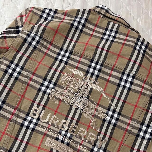 Supreme(シュプリーム)のSupreme / Burberry Denim Trucker Jacket  メンズのジャケット/アウター(Gジャン/デニムジャケット)の商品写真