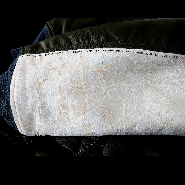 UNDERCOVER(アンダーカバー)のwavybone様専用　UNDERCOVER fragment MA-1 メンズのジャケット/アウター(フライトジャケット)の商品写真