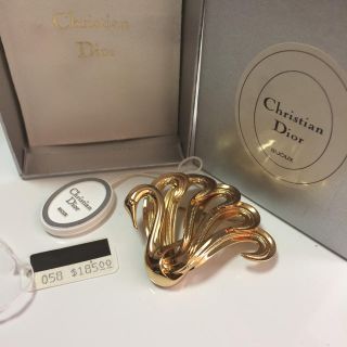 クリスチャンディオール(Christian Dior)のなご様専用です。購入不可！(ブローチ/コサージュ)