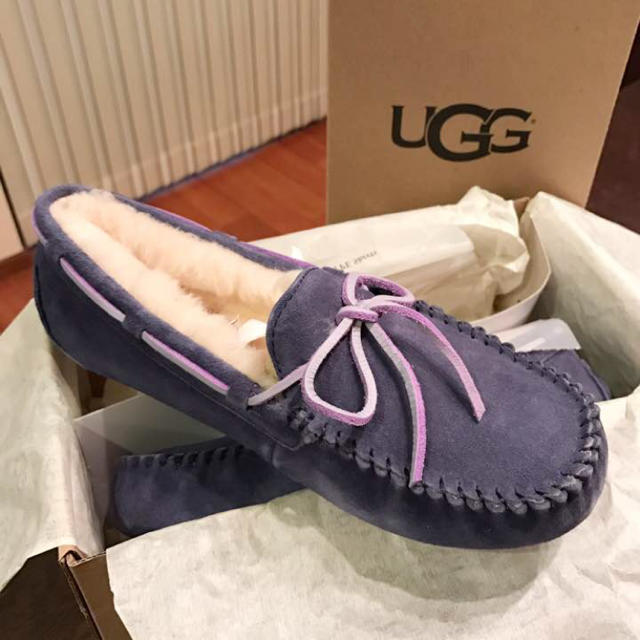 即納！正規品 UGG ダコタ PCTのサムネイル