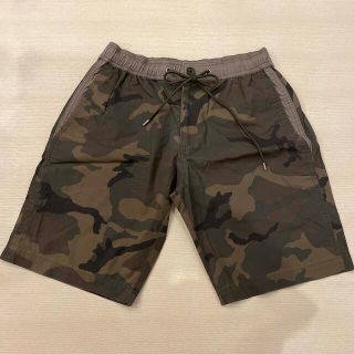 ジュンハシモト(junhashimoto)の＊ジュンハシモト　迷彩柄　カーキー　ショートパンツ 2＊(ショートパンツ)