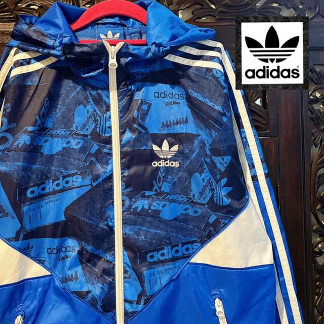 adidas ウィンドブレーカー　ナイロンパーカー