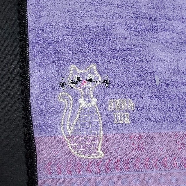 ANNA SUI(アナスイ)のANNA SUI    猫  タオルハンカチ レディースのファッション小物(ハンカチ)の商品写真