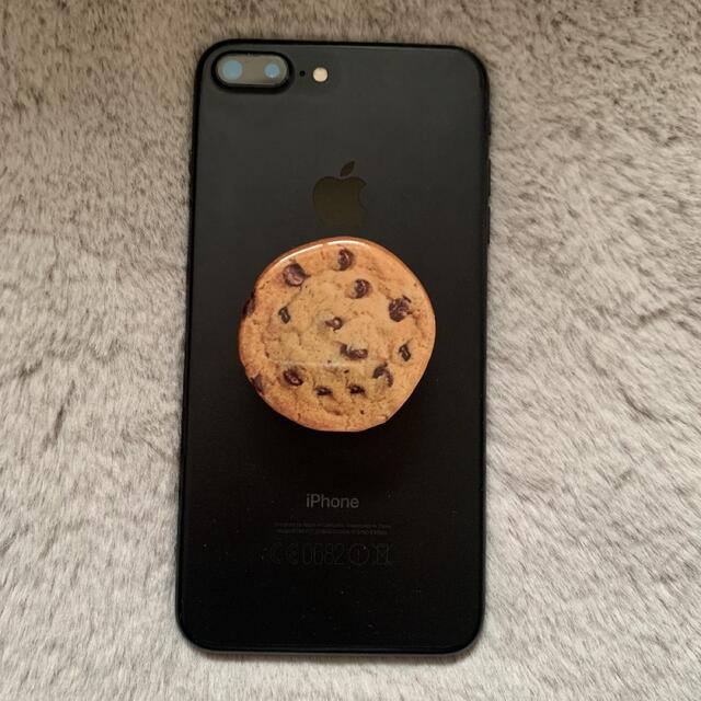 Apple(アップル)のチョコチップクッキー グリップトック スマホトック ポップソケット スマホ/家電/カメラのスマホアクセサリー(その他)の商品写真