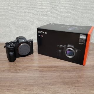 ソニー(SONY)のSONY α7RIV ボディ ILCE-7RM4 ☆美品☆(ミラーレス一眼)