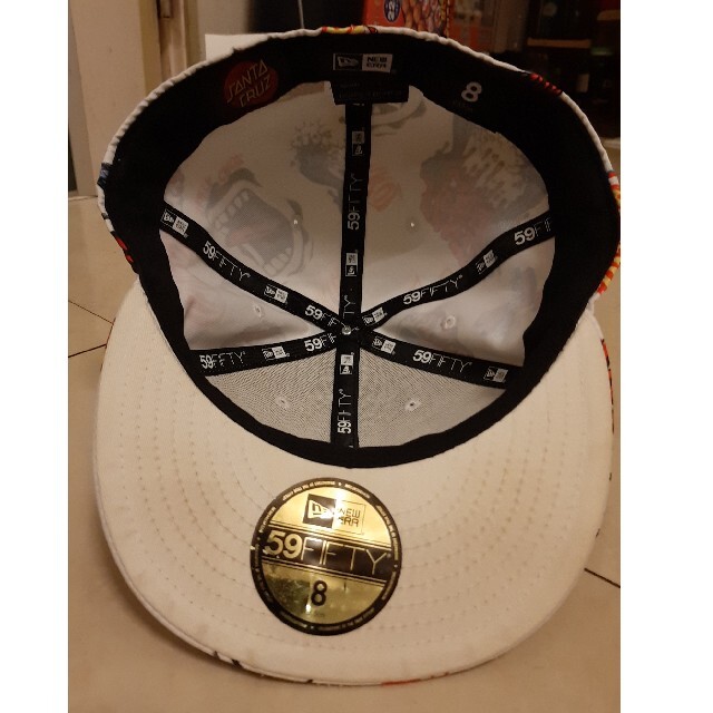 NEW ERA(ニューエラー)のニューエラ　Santa Cruz（59FIFTY）サイズ8 メンズの帽子(キャップ)の商品写真