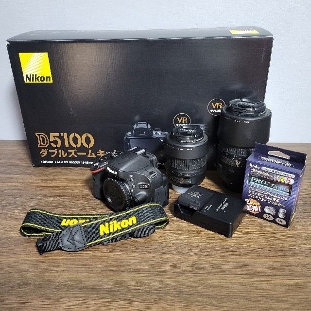 Nikon DXフォーマットデジタル一眼レフカメラ D5100 Wズームキット