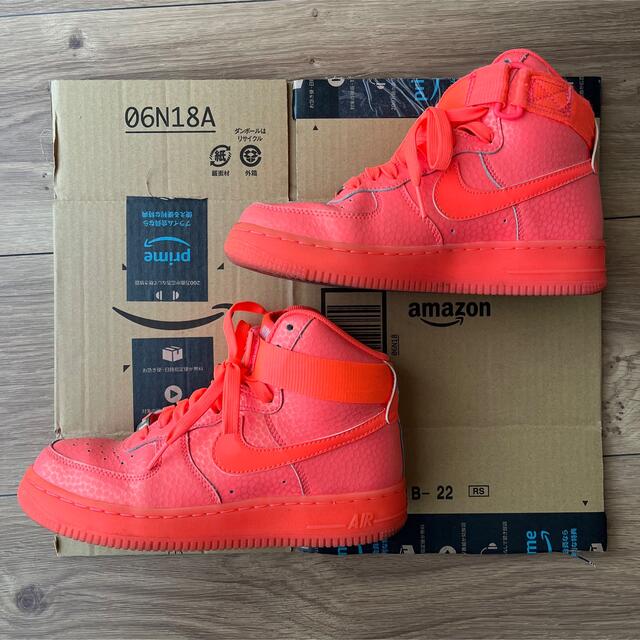 NIKE WMNS AIR FORCE 1 HI PRM