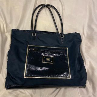 アニヤハインドマーチ(ANYA HINDMARCH)のアニヤハイアンドマーチ　トートバッグ　A4収容　肩掛け　ナイロン(トートバッグ)