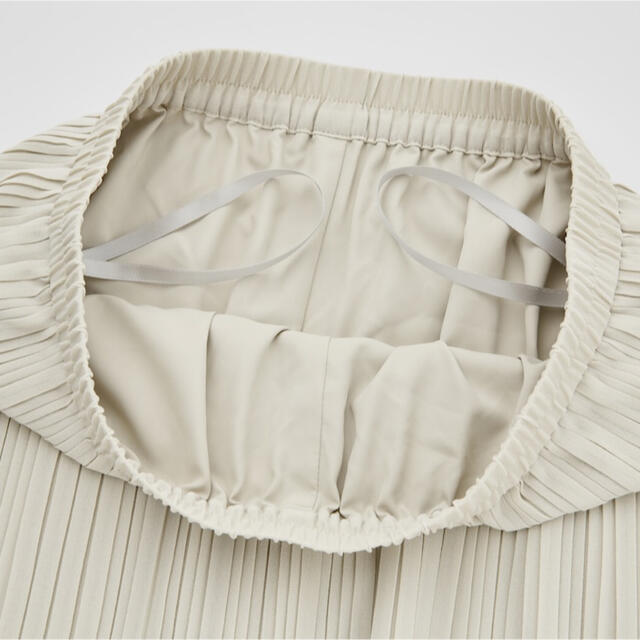 UNIQLO(ユニクロ)のシフォンプリーツスカートパンツ レディースのパンツ(キュロット)の商品写真