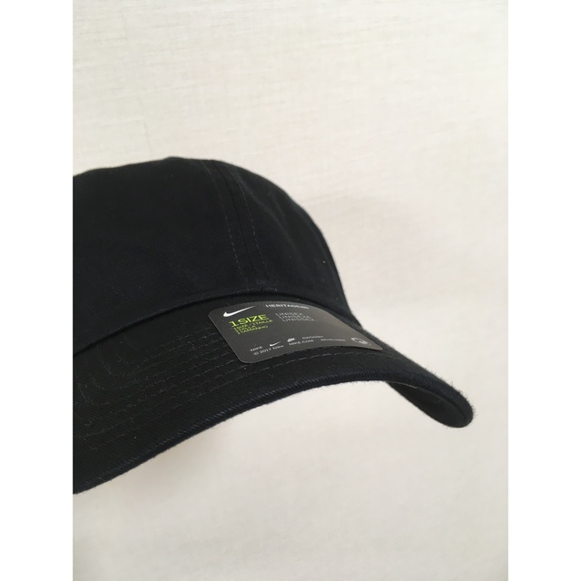 NIKE(ナイキ)の【新品】NIKE HERITAGE 86 SWOOSH CAP レディースの帽子(キャップ)の商品写真