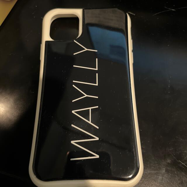 iPhone WAYLLY iPhone11の通販 by おか WAYLLY iPhone11スマホケース