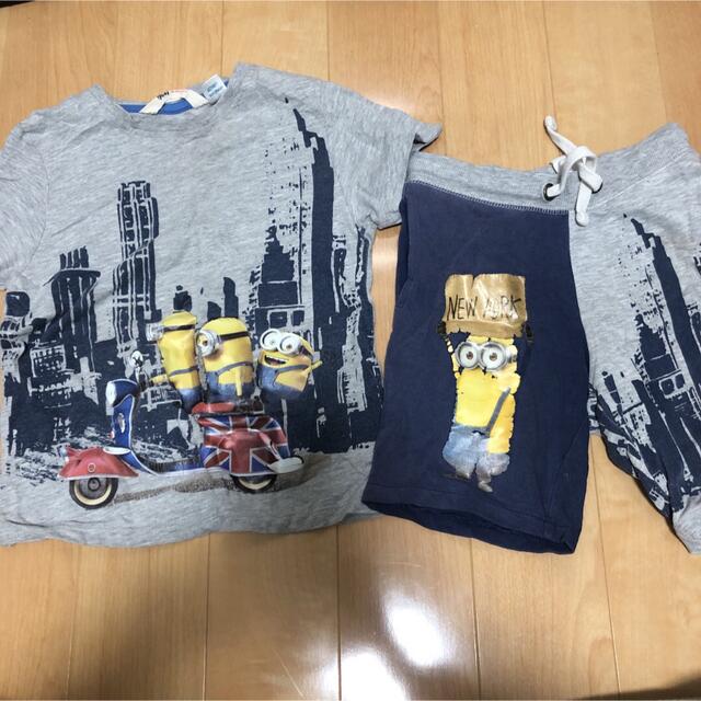 ミニオン　セットアップ　H&M 110 ハーフパンツ　Tシャツ