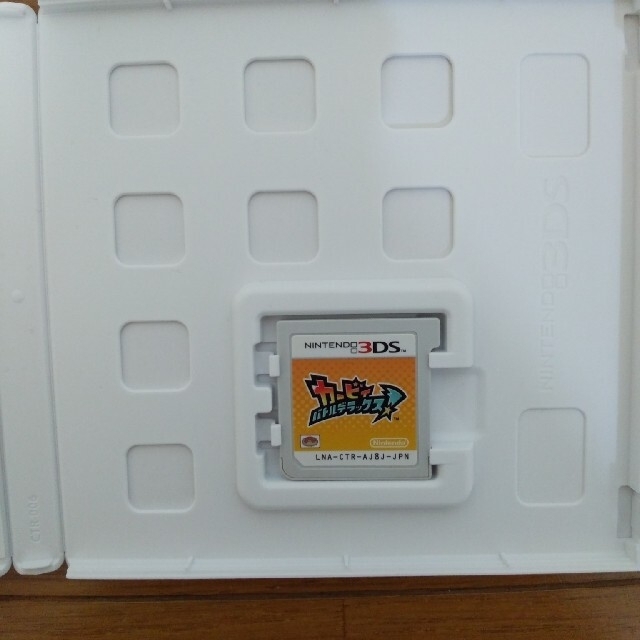 任天堂(ニンテンドウ)のカービィ バトルデラックス！ 3DS エンタメ/ホビーのゲームソフト/ゲーム機本体(携帯用ゲームソフト)の商品写真