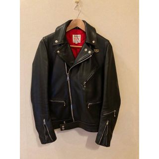 ルイスレザー(Lewis Leathers)の美品　ルイスレザー　サイクロン　36 牛革　カウレザー　ブラック　黒(ライダースジャケット)